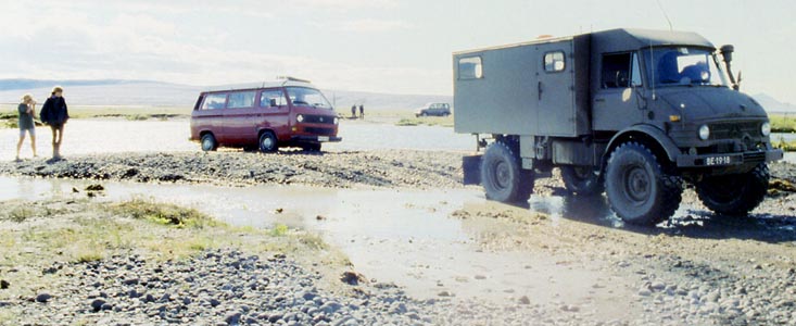 40_autos_an_furt